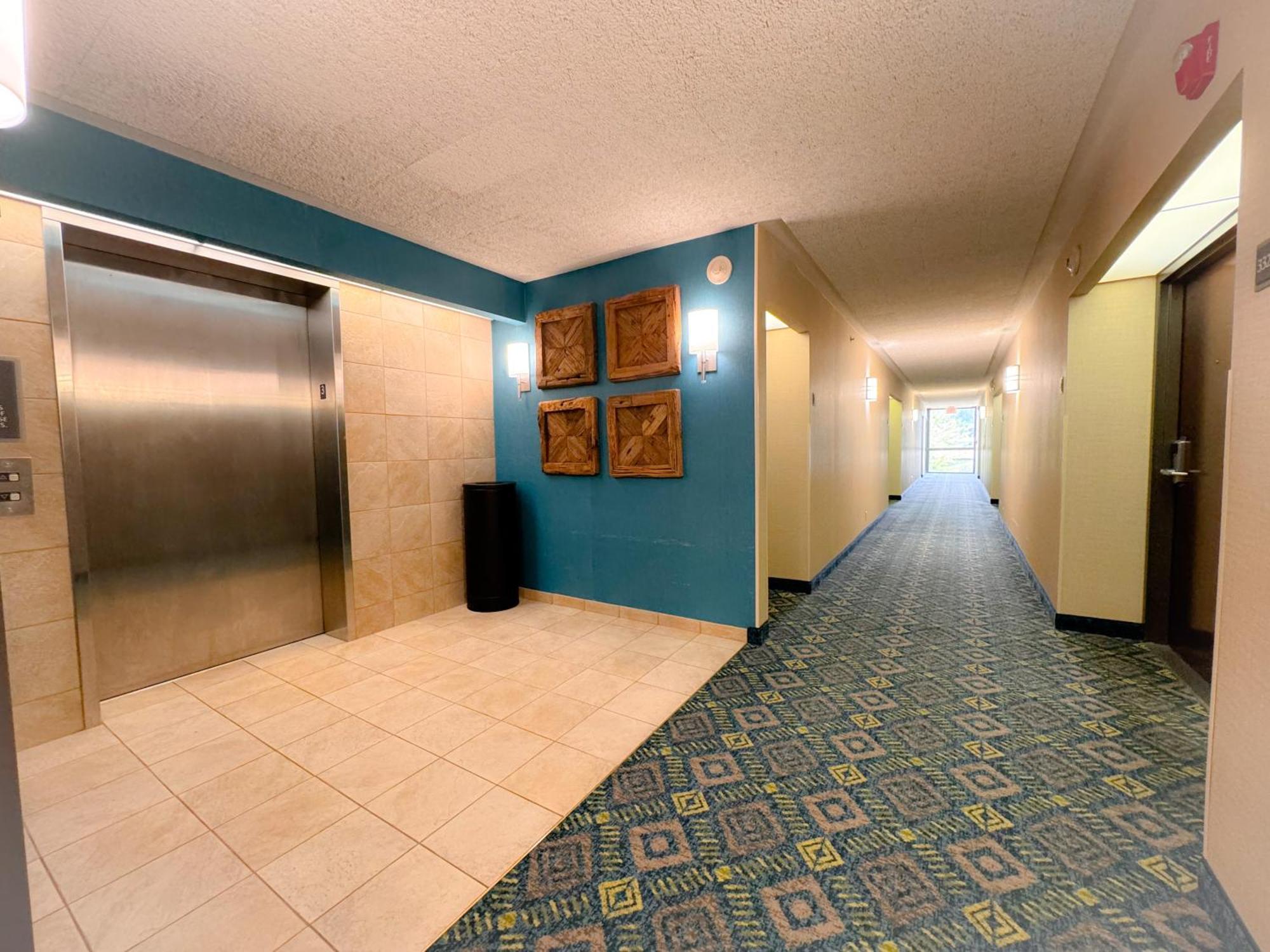 Heritage Inn & Suites St Louis Fenton, Trademark By Wyndham Exteriör bild