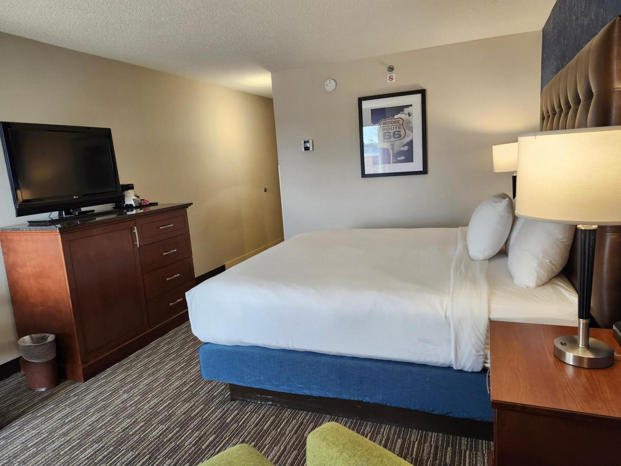 Heritage Inn & Suites St Louis Fenton, Trademark By Wyndham Exteriör bild
