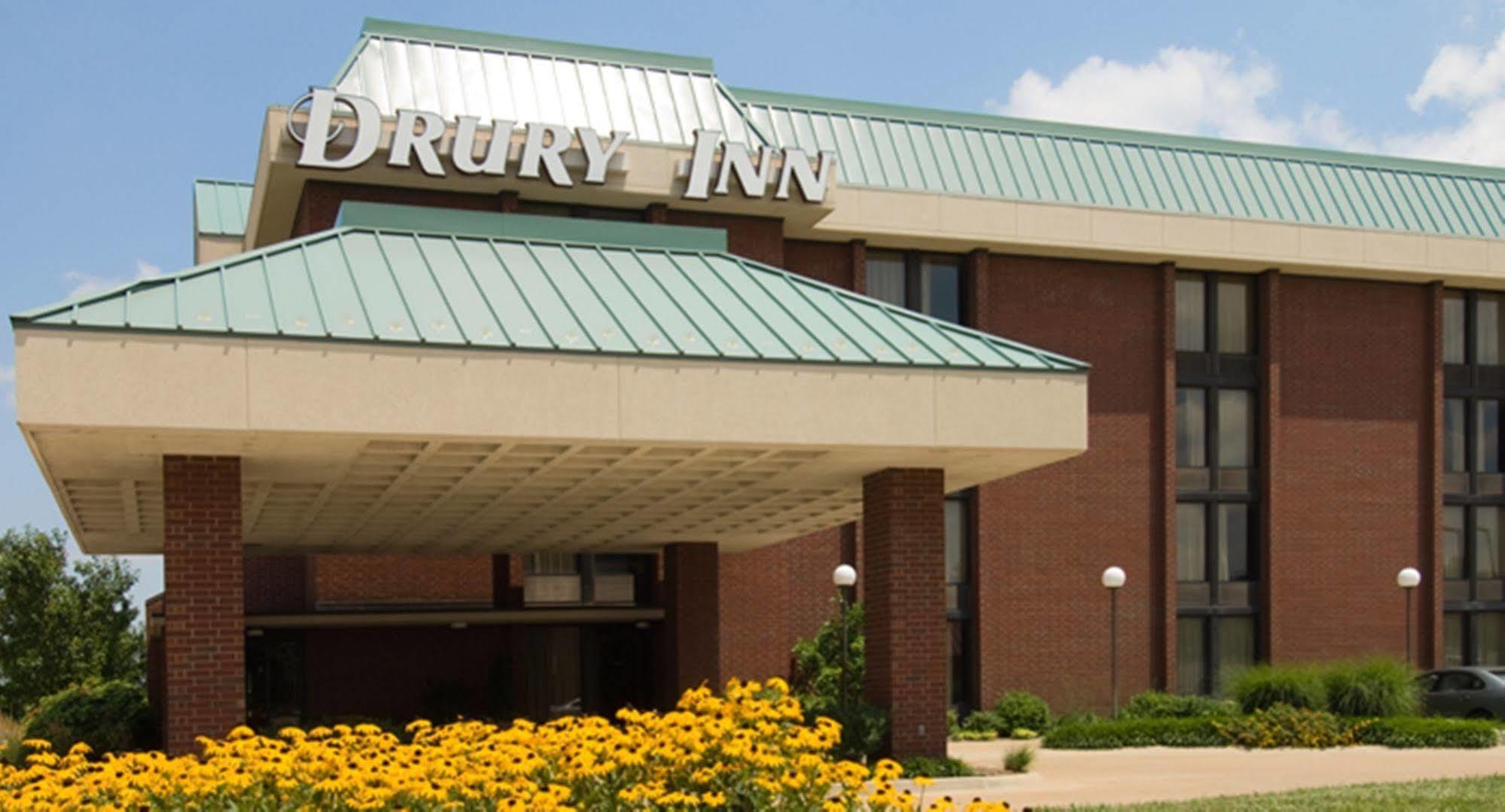 Heritage Inn & Suites St Louis Fenton, Trademark By Wyndham Exteriör bild